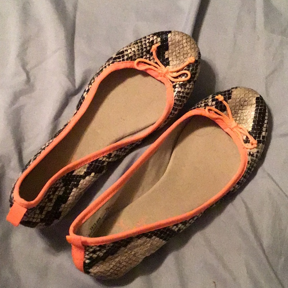 Slip on dressy shoes